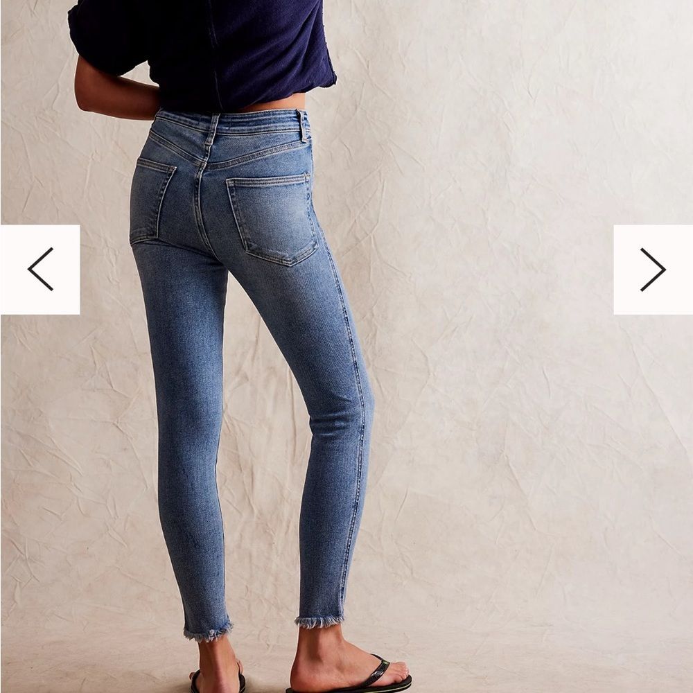 We The Free Free People Raw High Rise Denim Jegging Size 27